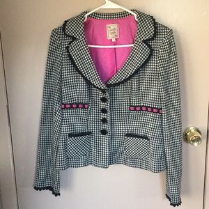 Funky black and white blazer